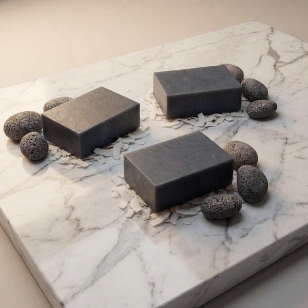 HIRA BLACK MYRRH - The Deep Purifying Ritual Bar (3x 150 g Bar)